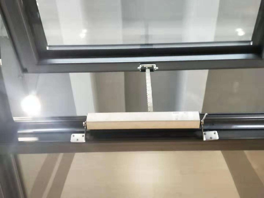 電動(dòng)開窗器的適用條件有哪些？
